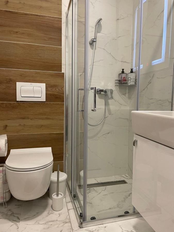 Apartamento Spring Deluxe Novi Sad Exterior foto